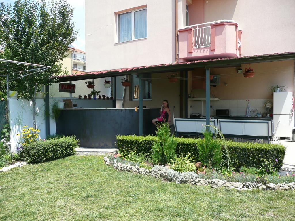 Dimitrovi Guest House Aheloy Exterior foto